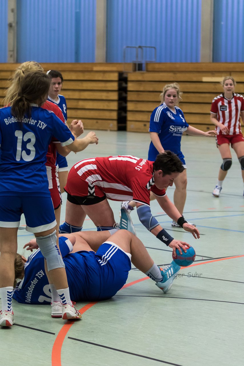 Bild 71 - Frauen Barmstedter TS - Buedelsdorfer TSV : Ergebnis: 26:12